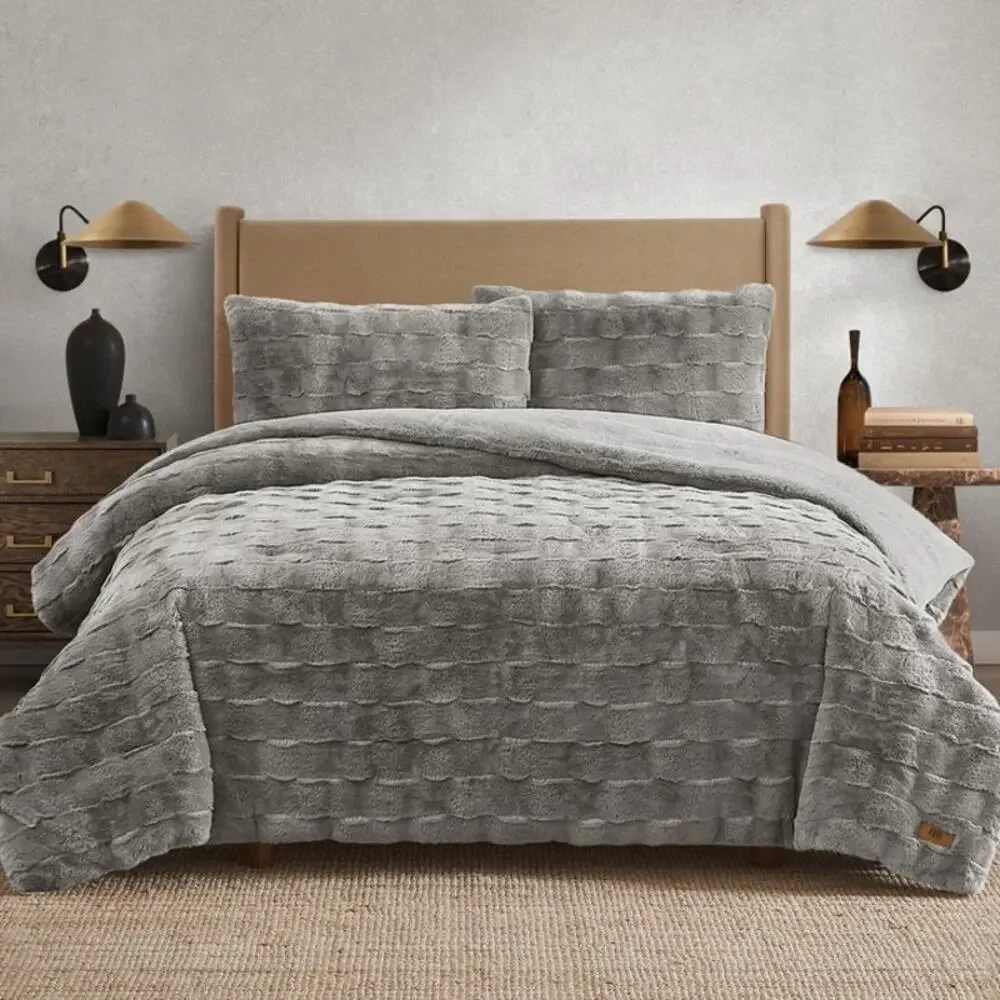FRYE Faux Fur Comforter Set, 3-piece Set Queen Size